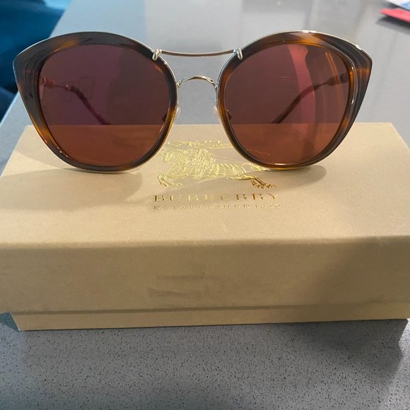 Burberry Pink Havana/Tortoise Sunglasses - Picture 1 of 12